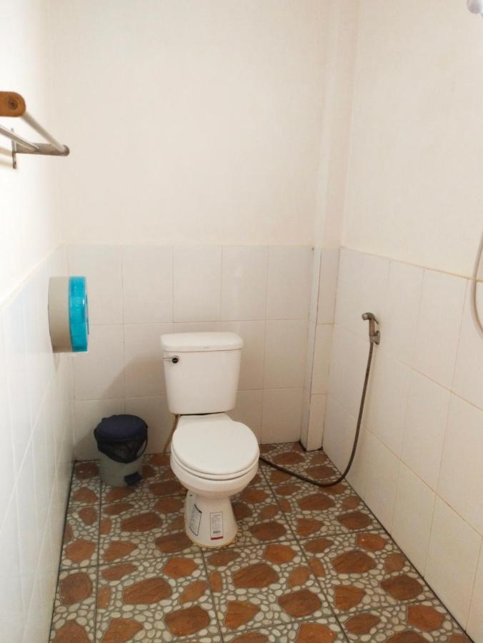Riverview Bungalows & Gh Muang Ngoi Bagian luar foto